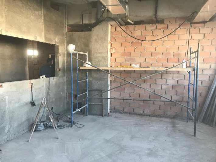 Una veintena de jóvenes de Motril se forman en 'Mantenimiento de edificios' para trabajar en el sector de la construcción